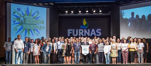 Dia do Voluntariado Presidente com vencedores foto2.jpg