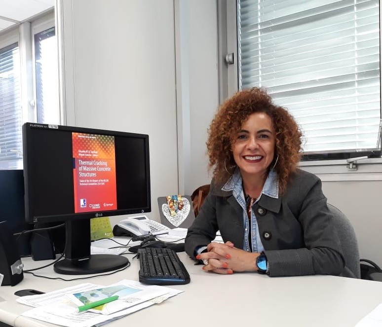 Engenheira Civil - Anne Neiry de Mendonca Lopes.jpg